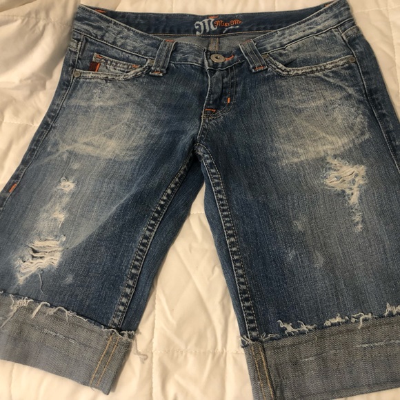 Miss Me Bermuda Jean Shorts - Picture 2 of 11